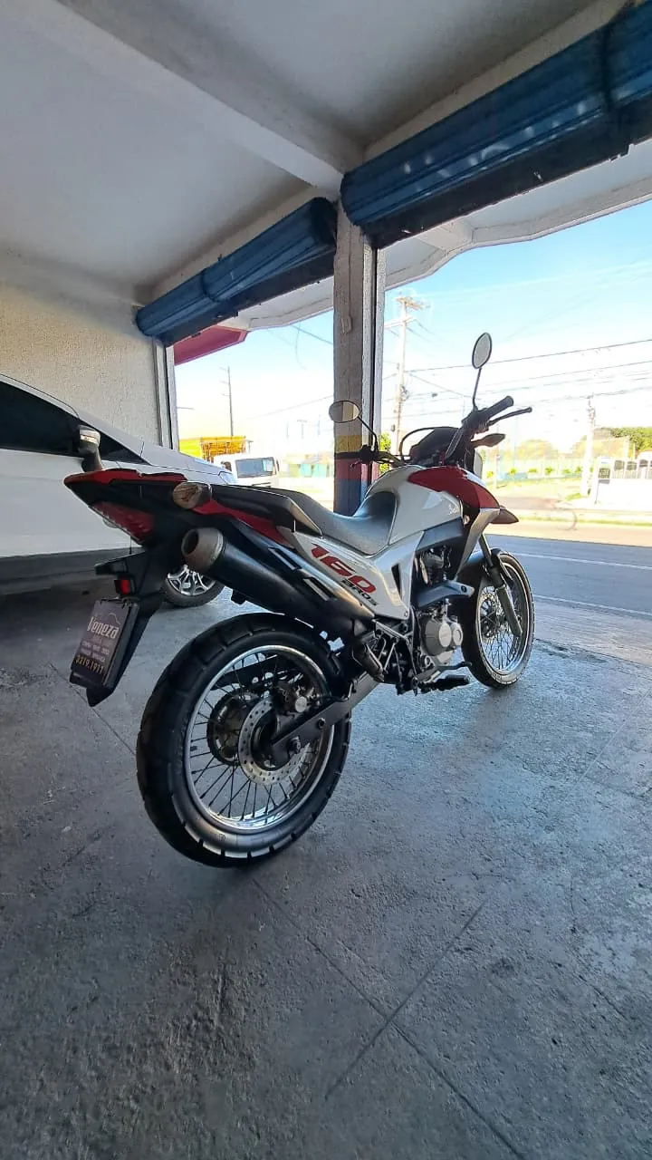 HONDA BROS 160 ESDD TRASEIRA DIREITA